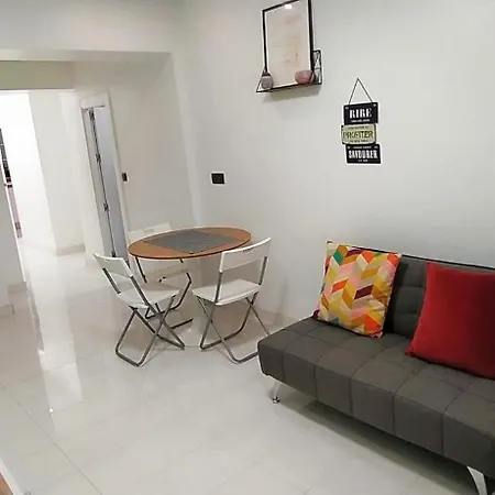 Apartment Modern Spacious In Center Of *